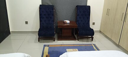 Intellectual Inn - Bahria Town