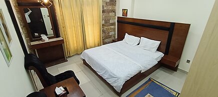 Intellectual Inn - Bahria Town