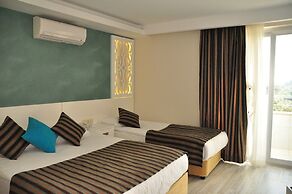 Aura Boutique Hotel