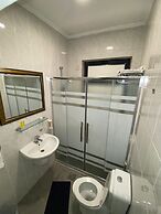 Rozana Hotel