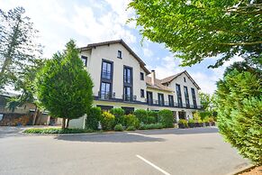 Logis Hôtel Restaurant La Mire