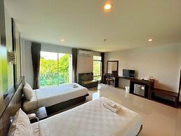 Peak Boutique City Hotel