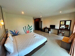 Peak Boutique City Hotel