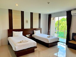 Peak Boutique City Hotel