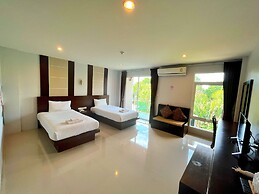Peak Boutique City Hotel