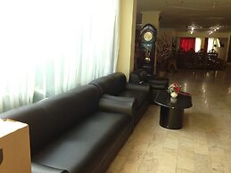 Hotel Lautze Indah