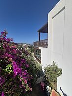 Ibak Sunny Houses