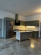 Ibak Sunny Houses