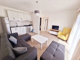 Ibak Sunny Houses