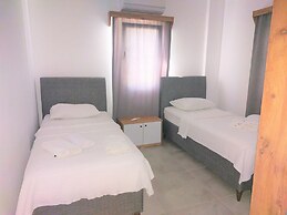 Ibak Sunny Houses