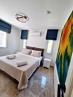 Ibak Sunny Houses