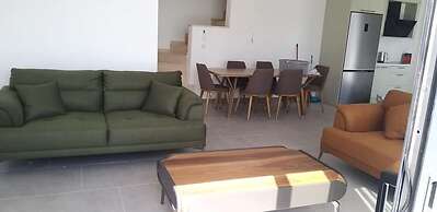 Ibak Sunny Houses
