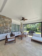 Ibak Sunny Houses