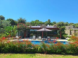 Ibak Sunny Houses