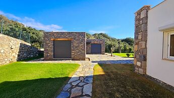 Ibak Sunny Houses