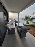 Ibak Sunny Houses
