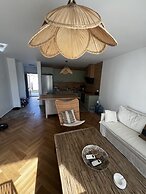Ibak Sunny Houses