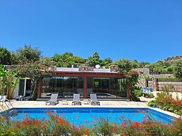 Ibak Sunny Houses