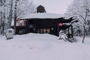 Double Black Hotel