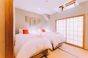 Double Black Hotel