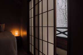 Double Black Hotel