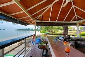 Pantai Indah Lagoi Bintan
