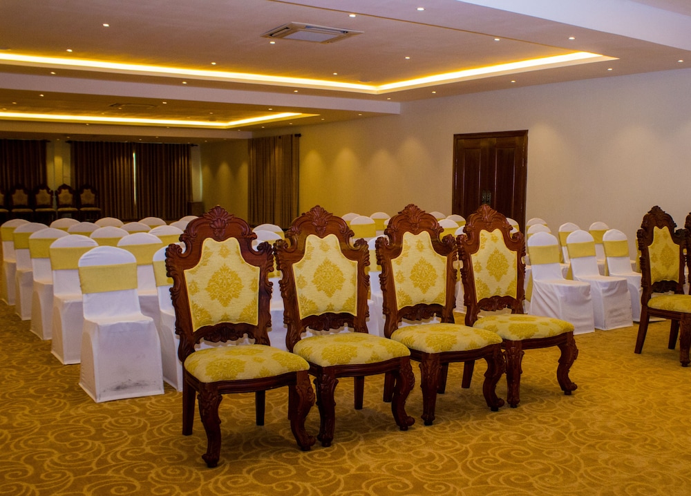 Dyvith Hotel