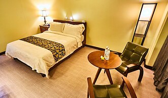 Serenti Hotel