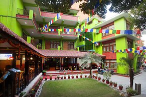 Hotel Green Horizon