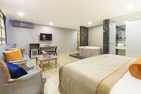 Nobel Hotel