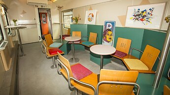 Train Lodge Amsterdam - Hostel