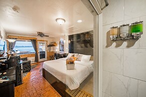 Homer Inn and Spa