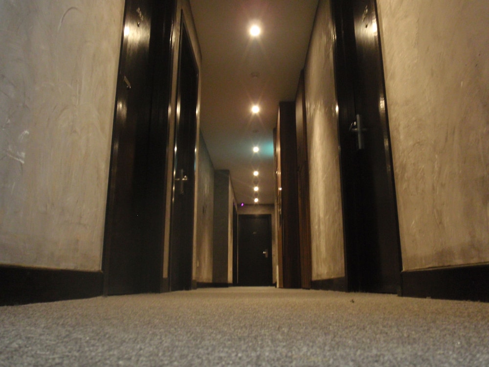 9 Square Hotel - Subang Jaya