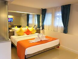 MORE Patong Hotel