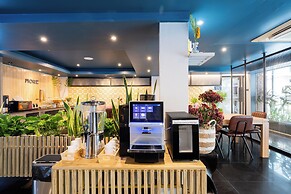 MORE Patong Hotel