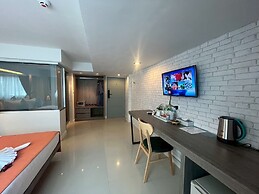 MORE Patong Hotel