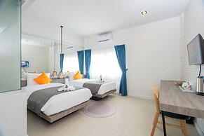 MORE Patong Hotel