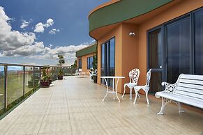 Zenith Boutique Lodge & Spa