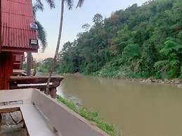 Khun Mai Baan Suan Resort