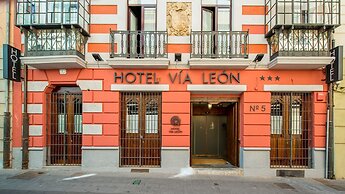 Alda Vía León