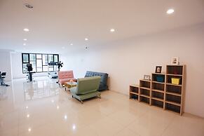 Pintree Service Apartment Pattaya