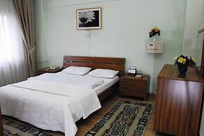 VIP Apart Hotel