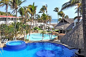 Mar Paraiso Queen