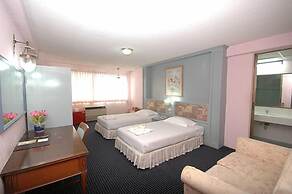 Lopburi Inn