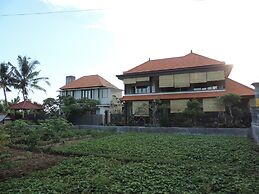 Duana Sari Ubud