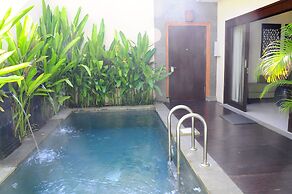 Puri Mesari Suites