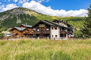 Residence Nevegall by Original Galli