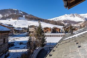 Residence Nevegall by Original Galli