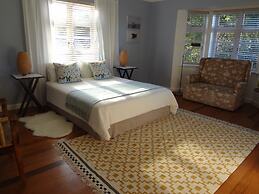Walker Bay Manor
