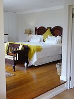 Walker Bay Manor